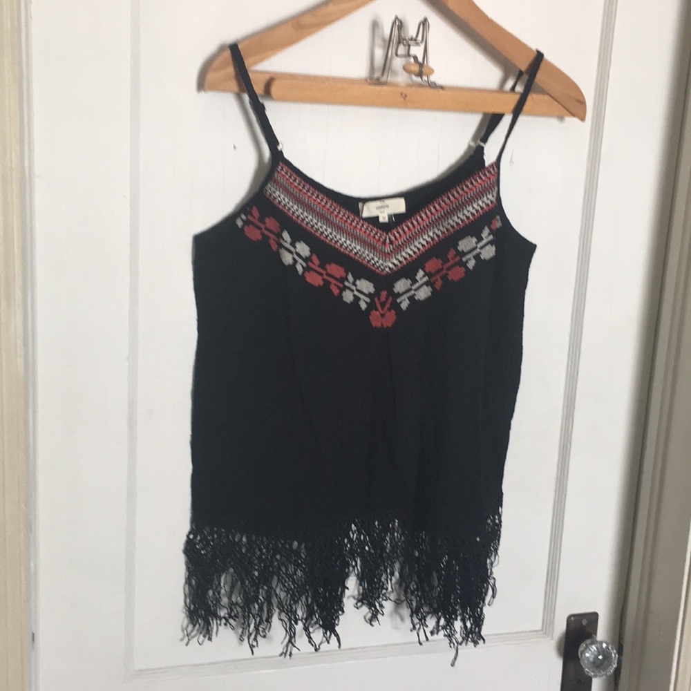 Tank top black embroidery fringes